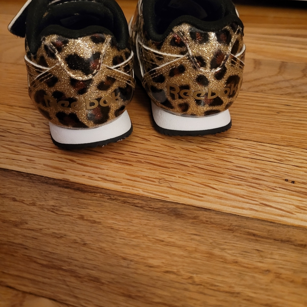 Cheetah Reeboks - Picture 3 of 5